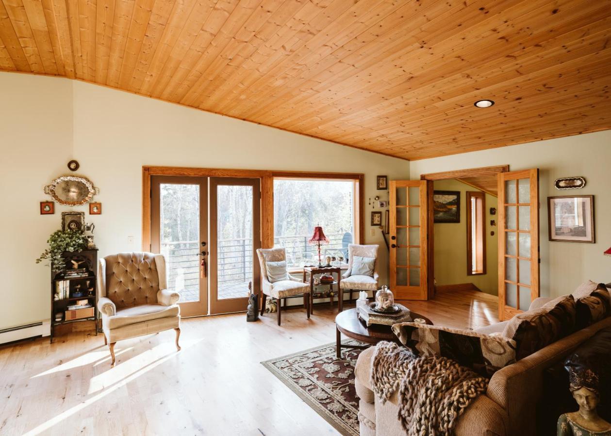 Maria'S Creekside B&B Anchorage Exterior photo