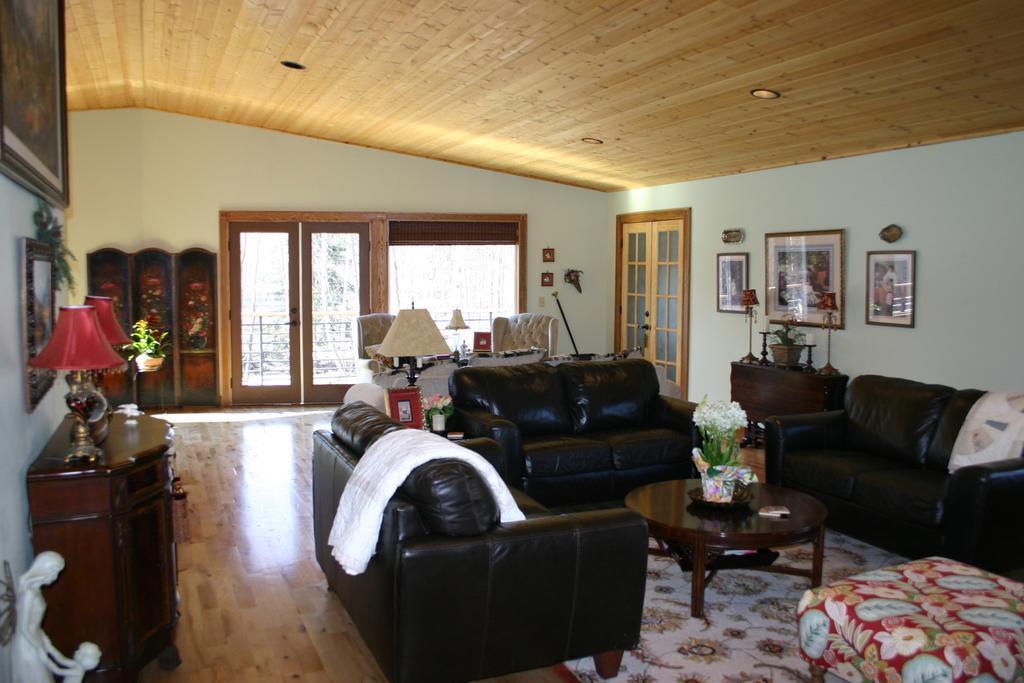 Maria'S Creekside B&B Anchorage Exterior photo